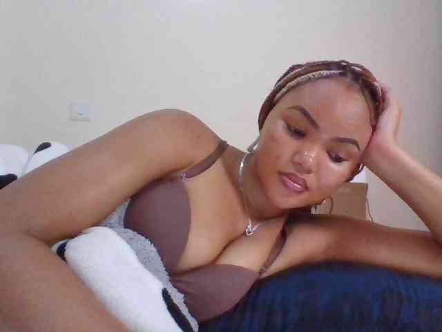 Blackmelanin1 webcam