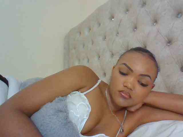 Blackmelanin1 webcam