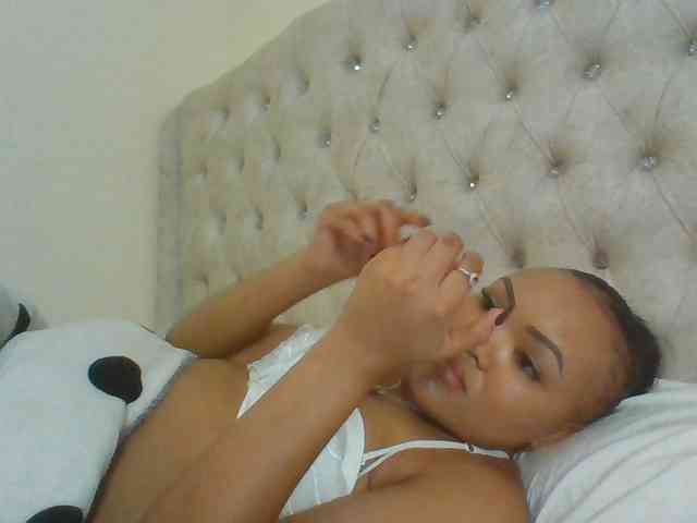 Blackmelanin1 webcam