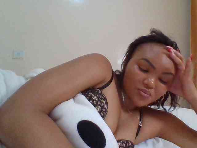 Blackmelanin1 webcam