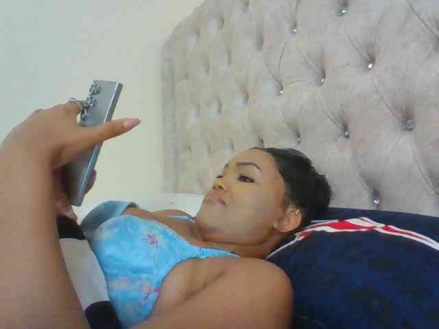 Blackmelanin1 webcam