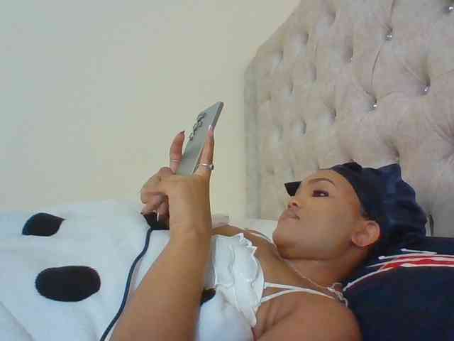 Blackmelanin1 webcam