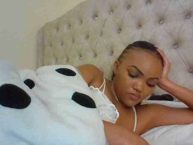 Blackmelanin1 webcam