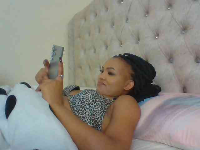 Blackmelanin1 webcam