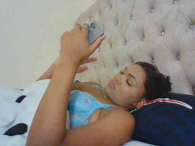 Blackmelanin1 webcam