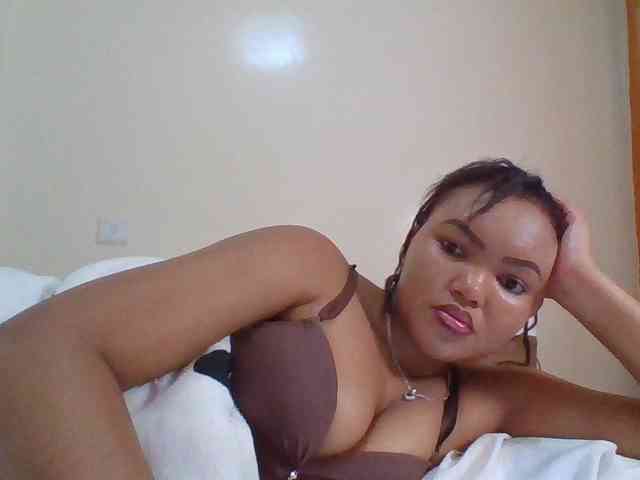 Blackmelanin1 webcam