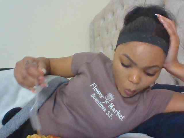 Blackmelanin1 webcam