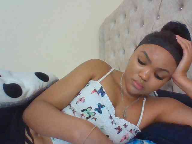 Blackmelanin1 webcam