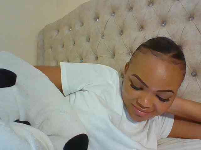 Blackmelanin1 webcam