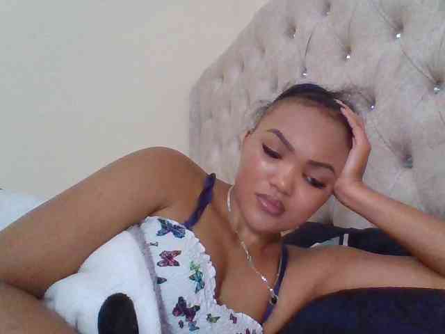 Blackmelanin1 webcam