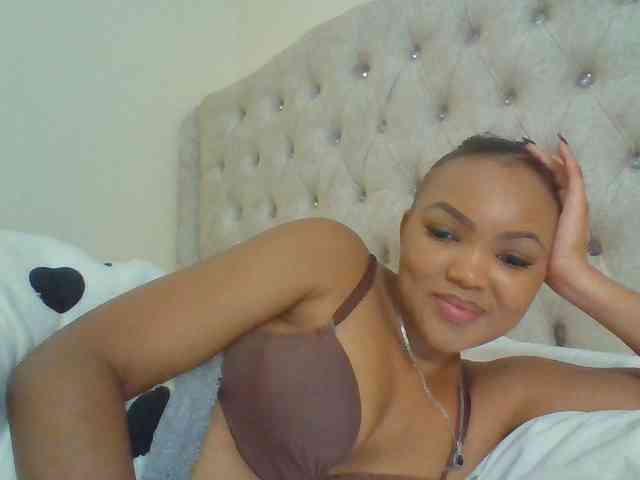 Blackmelanin1 webcam