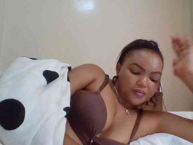Blackmelanin1 webcam