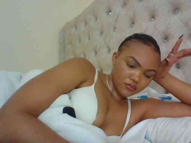 Blackmelanin1 webcam