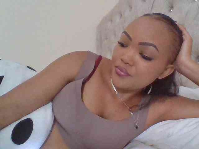 Blackmelanin1 webcam