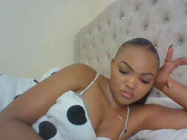 Blackmelanin1 webcam