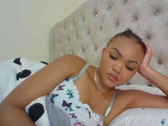 Blackmelanin1 webcam
