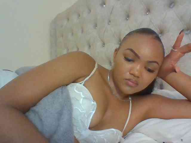 Blackmelanin1 webcam