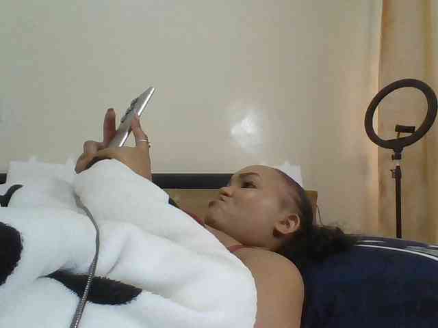 Blackmelanin1 webcam