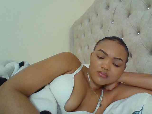 Blackmelanin1 webcam