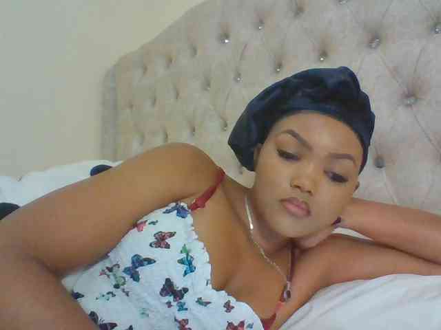 Blackmelanin1 webcam
