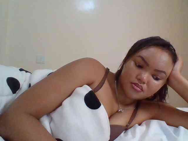 Blackmelanin1 webcam
