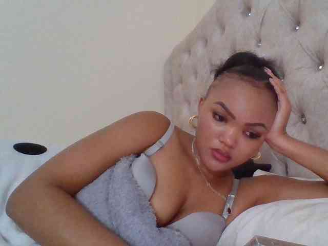 Blackmelanin1 webcam