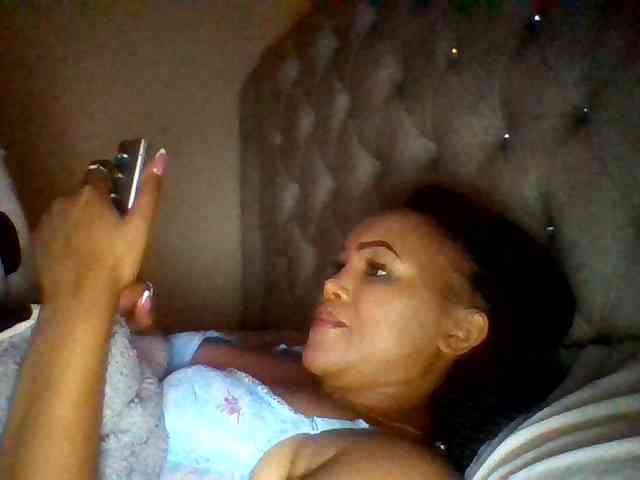 Blackmelanin1 webcam