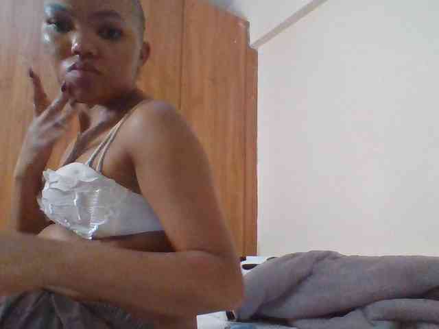 Blackmelanin1 webcam