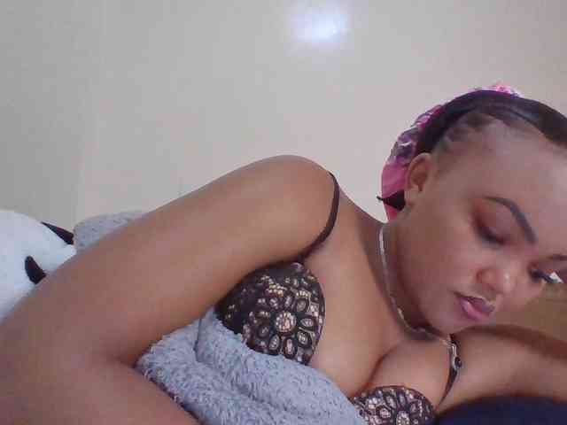 Blackmelanin1 webcam