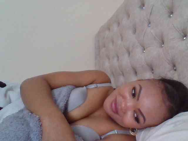 Blackmelanin1 webcam