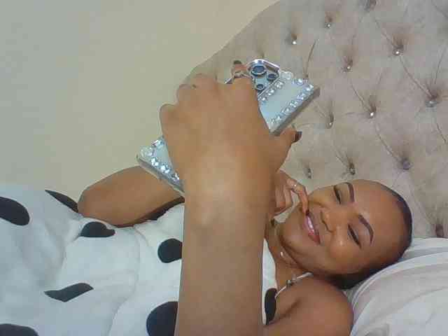 Blackmelanin1 webcam