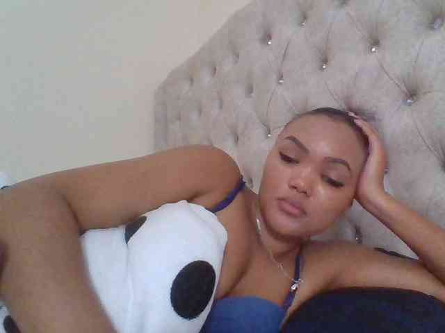 Blackmelanin1 webcam