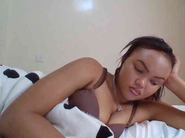 Blackmelanin1 webcam