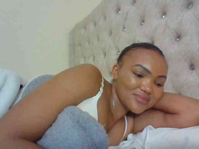 Blackmelanin1 webcam