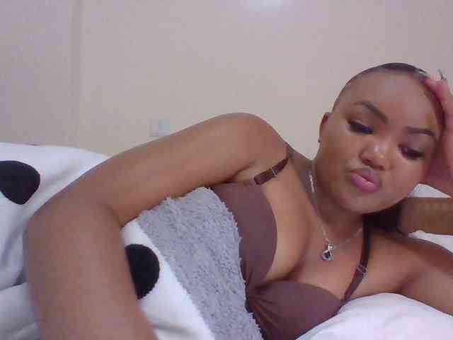 Blackmelanin1 webcam