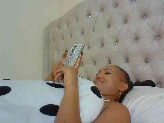 Blackmelanin1 webcam