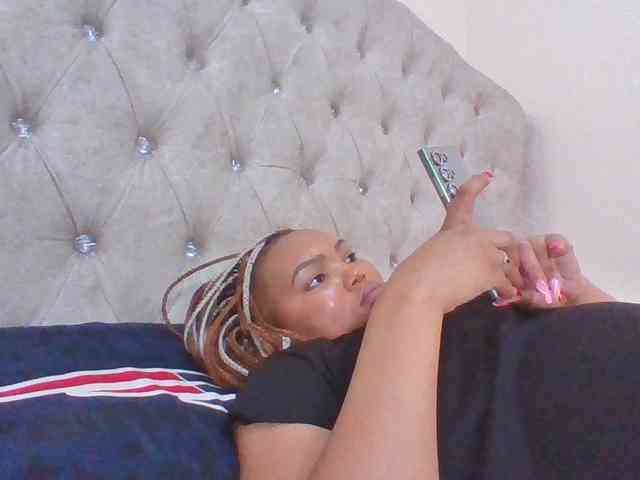 Blackmelanin1 webcam