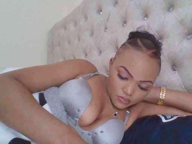 Blackmelanin1 webcam