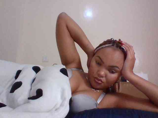 Blackmelanin1 webcam