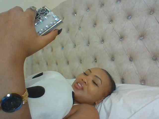 Blackmelanin1 webcam