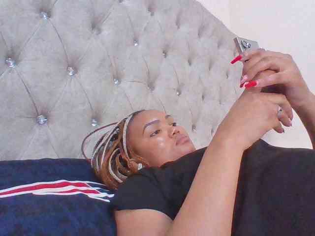 Blackmelanin1 webcam