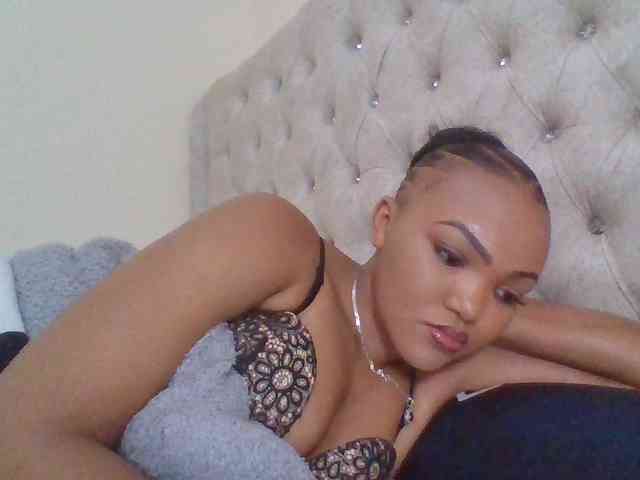 Blackmelanin1 webcam
