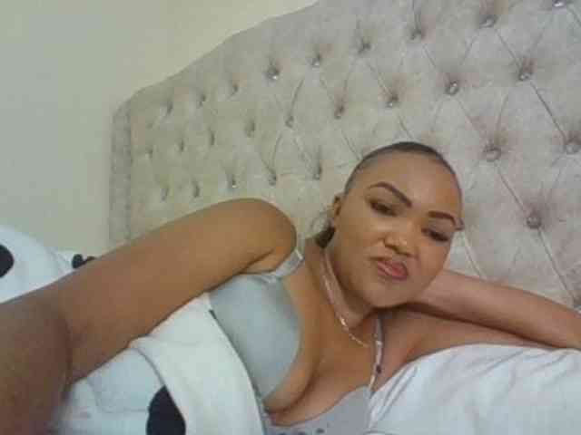 Blackmelanin1 webcam