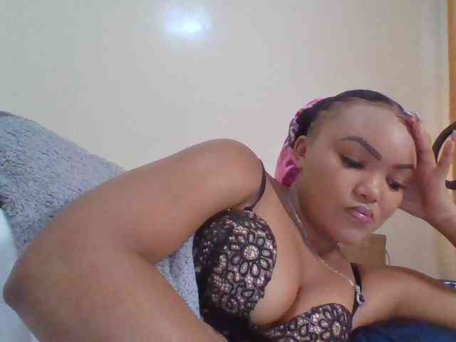 Blackmelanin1 webcam