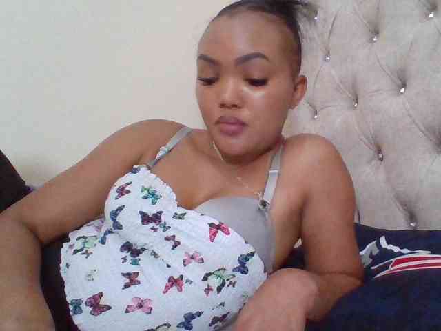Blackmelanin1 webcam