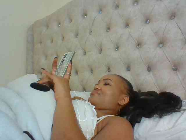 Blackmelanin1 webcam