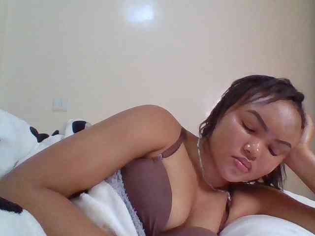 Blackmelanin1 webcam