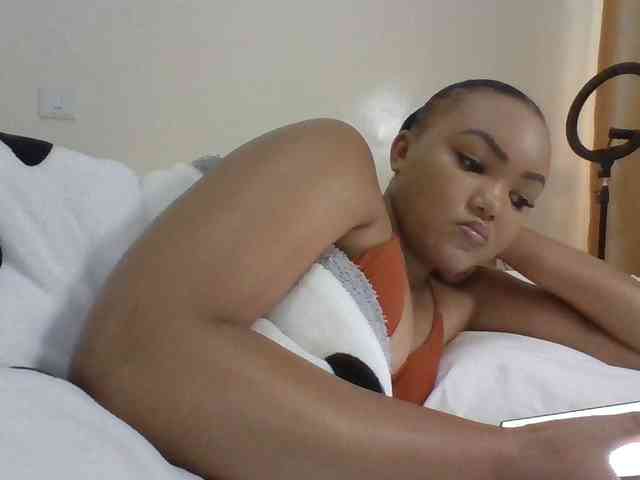 Blackmelanin1 webcam