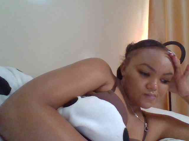 Blackmelanin1 webcam