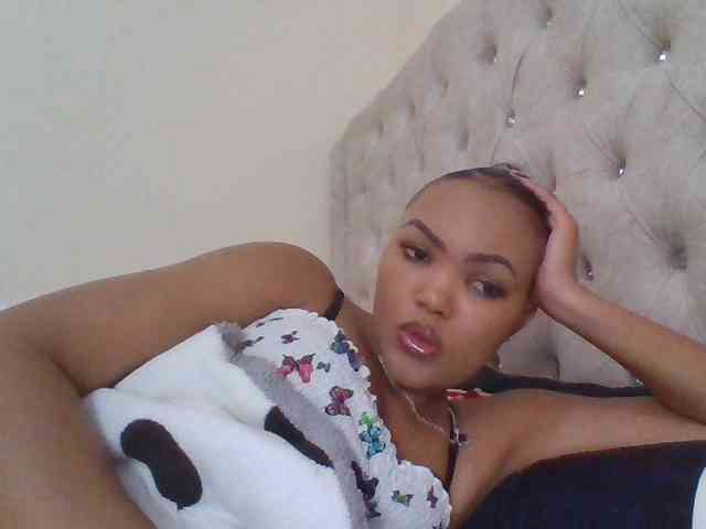 Blackmelanin1 webcam